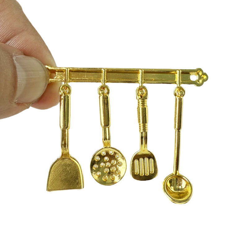 1:12 Dollhouse Metal Cooking Tools – Pan, Spatula, and Strainer