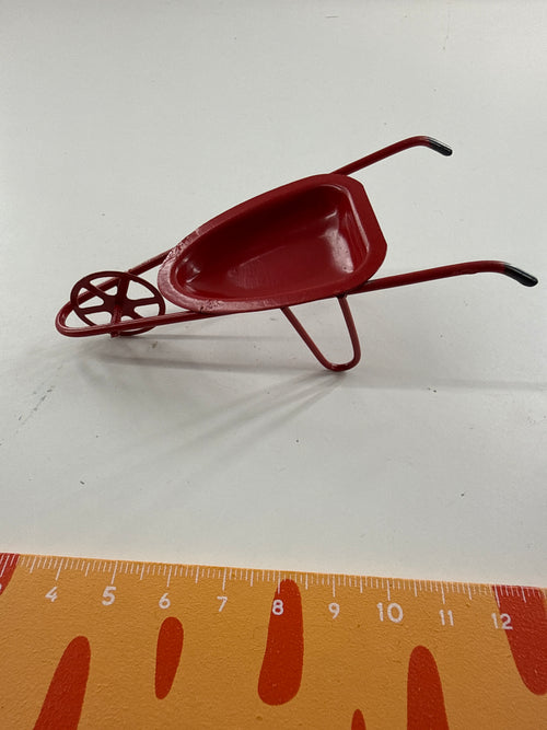 Lily minis-dollhouse Red gardening cart Slight flaws