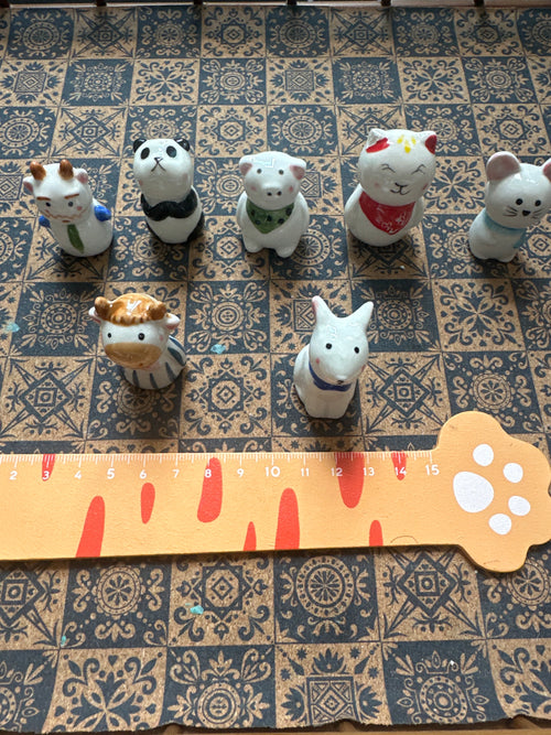 Lily minis-dollhouse miniature Ceramic animals