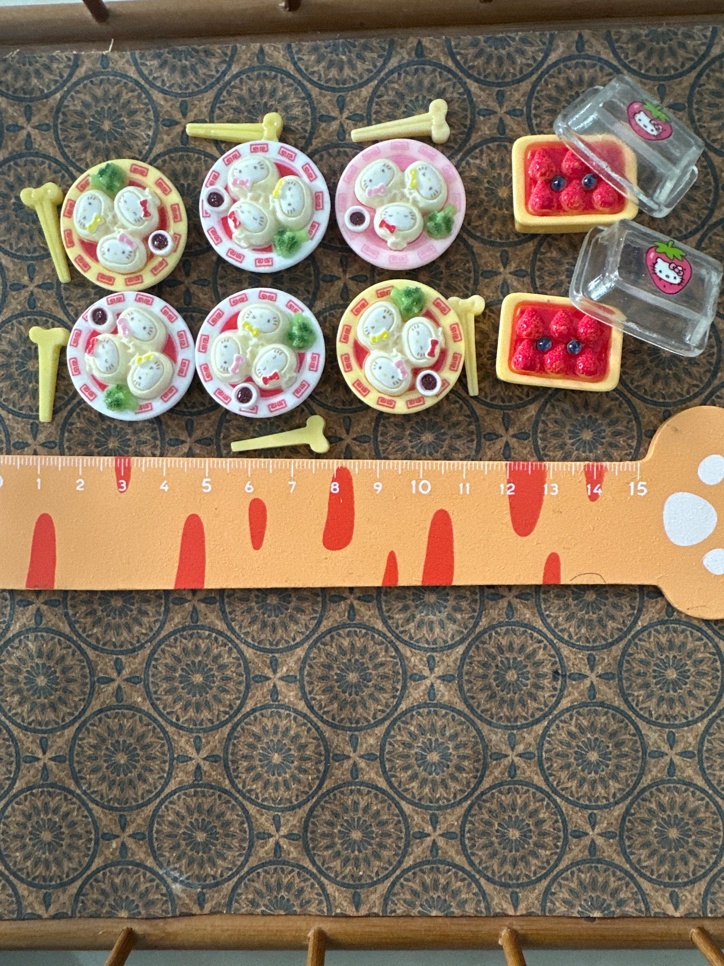 Lily minis-dollhouse miniature  HK food Random styles