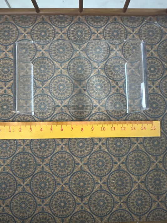 Lily minis-dollhouse miniature Transparent coffee table