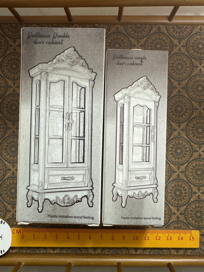 Lily minis-dollhouse miniature Retro European cabinet set