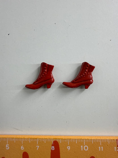 Lily minis-dollhouse Metal shoes