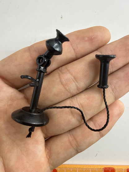 Lily minis-dollhouse Black old-fashioned handset machine