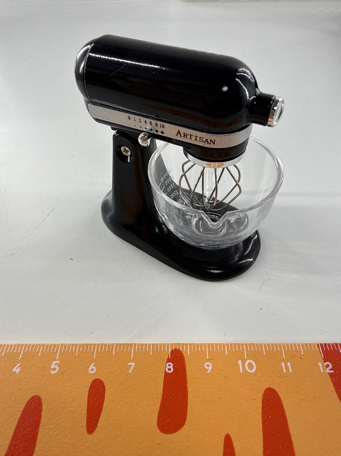 Lily minis-dollhouse Metal black mixer