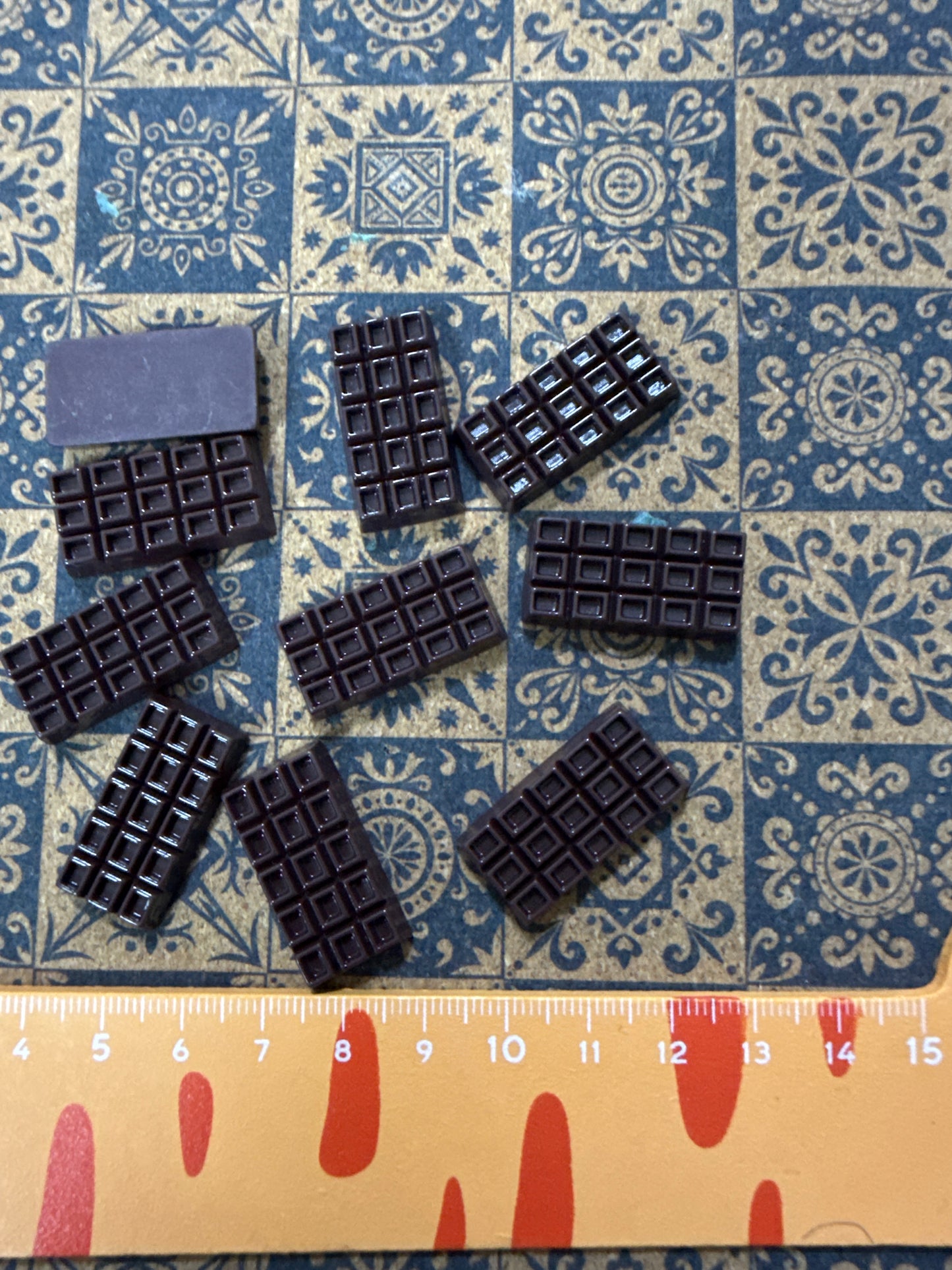 Lily minis-dollhouse Chocolate 10pcs