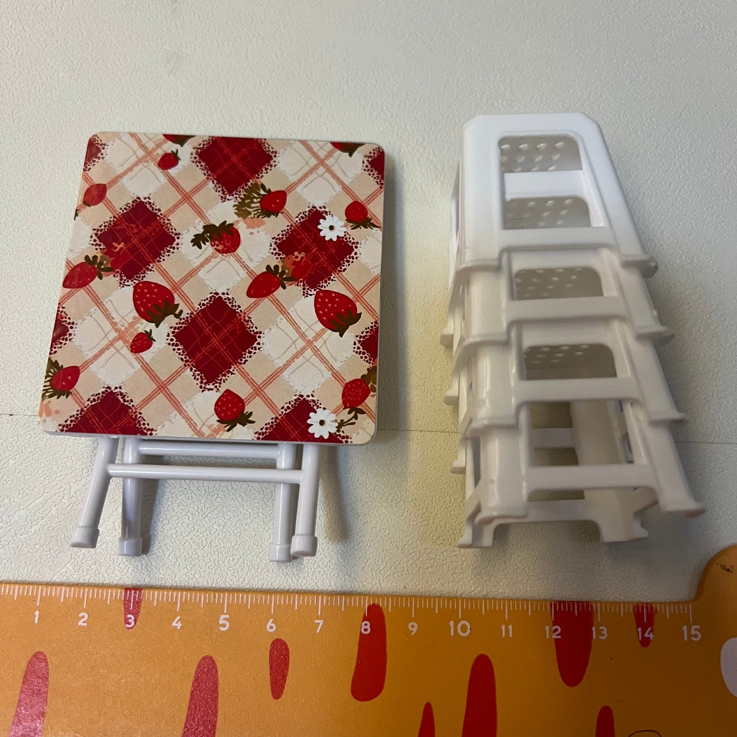 Lily minis-dollhouse miniature HK table sets