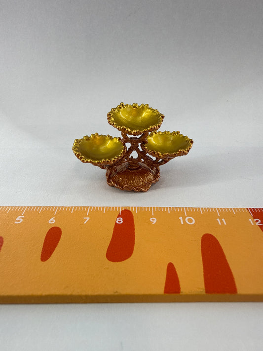 Lily minis-dollhouse Mini metal fruit plate