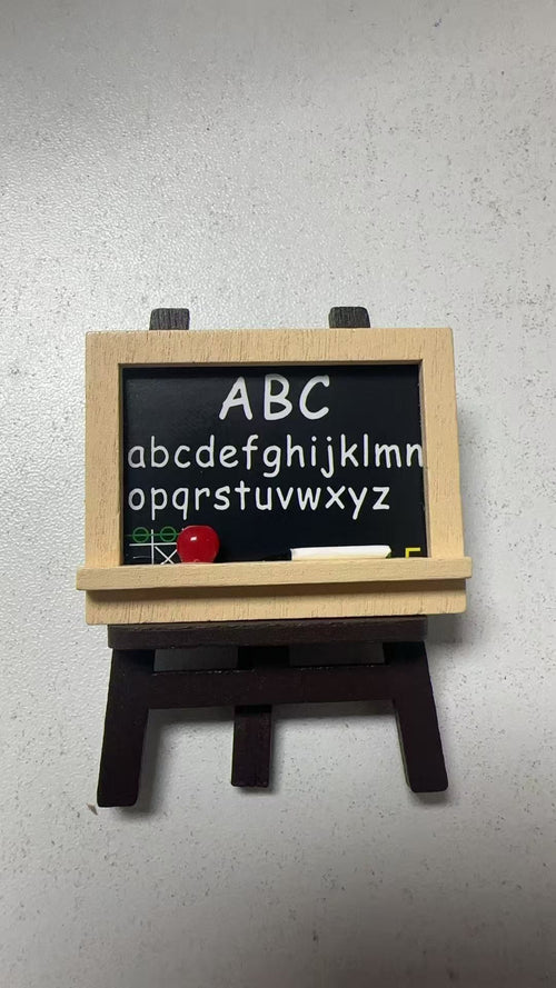 Lily minis-dollhouse ABC blackboard