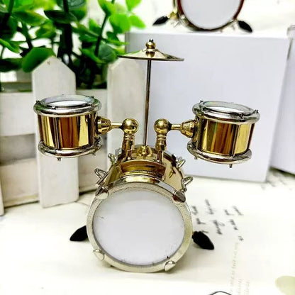 Miniature drum kit mini small musical instrument exquisite miniature DIY handmade decoration drum set 8x6cm