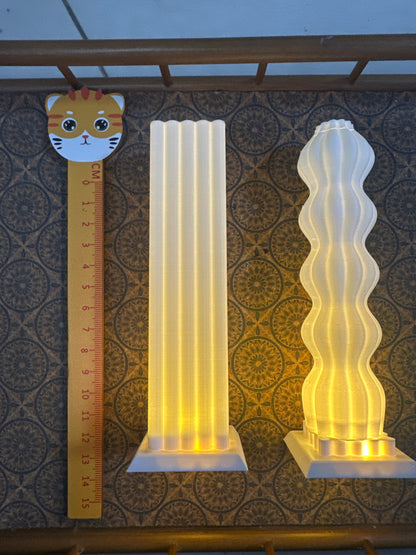 Lily minis-dollhouse miniature Standard lamp