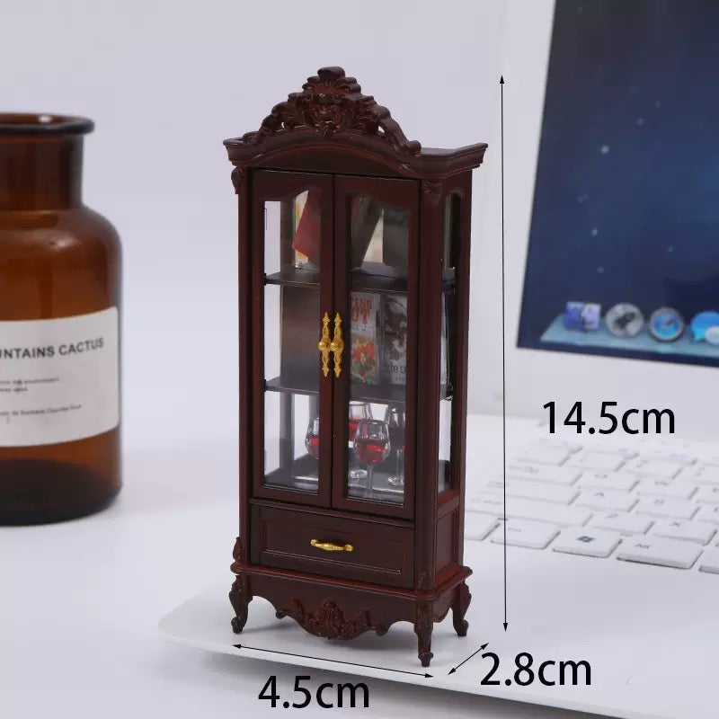 Lily minis-dollhouse miniature Retro European cabinet set