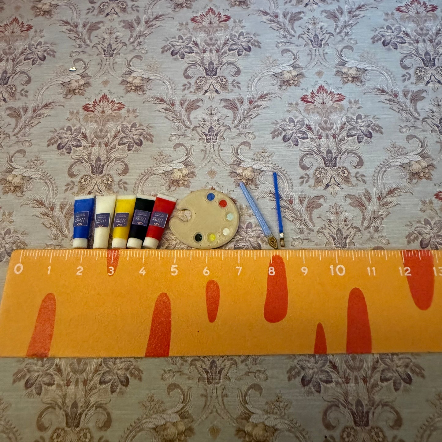 Lily minis- dollhouse miniature painting sets