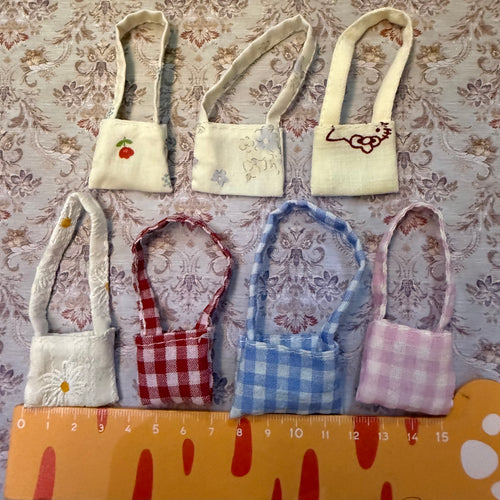Lily minis-dollhouse miniature tote bag