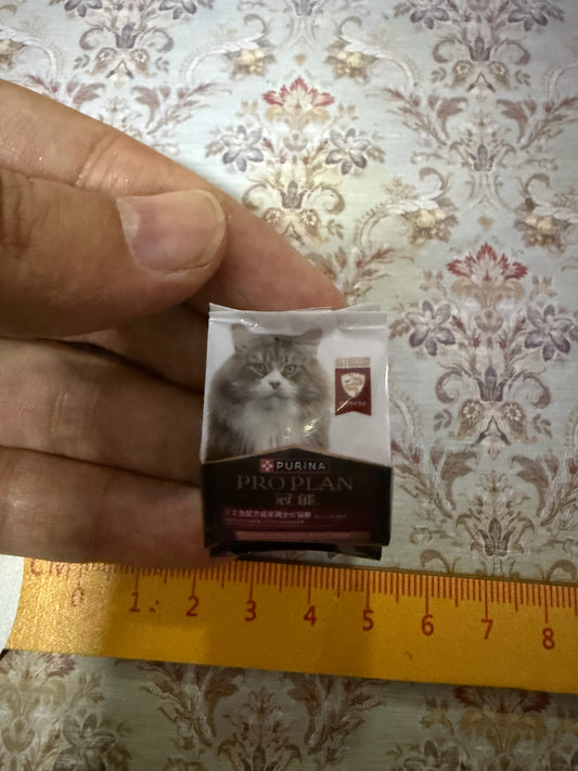 Lily minis-dollhouse miniature pet food