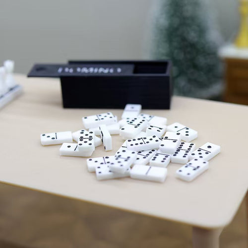 Lily minis-dollhouse miniature domino sets