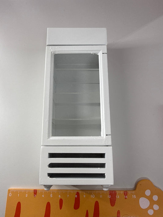 Lily minis-dollhouse Freezer