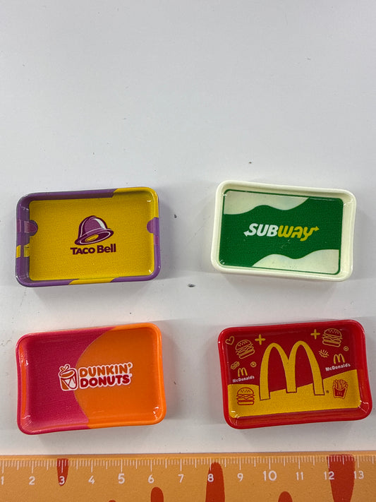 Lily minis-dollhouse Serving tray 10psc Random styles
