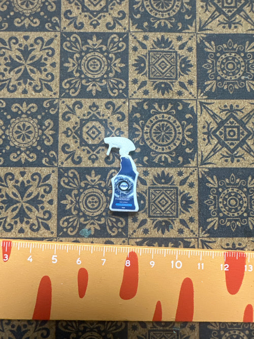 Lily minis-dollhouse miniature dawn Cleaning spray