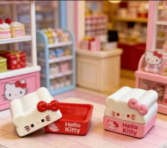 Lily minis-dollhouse miniature HK box