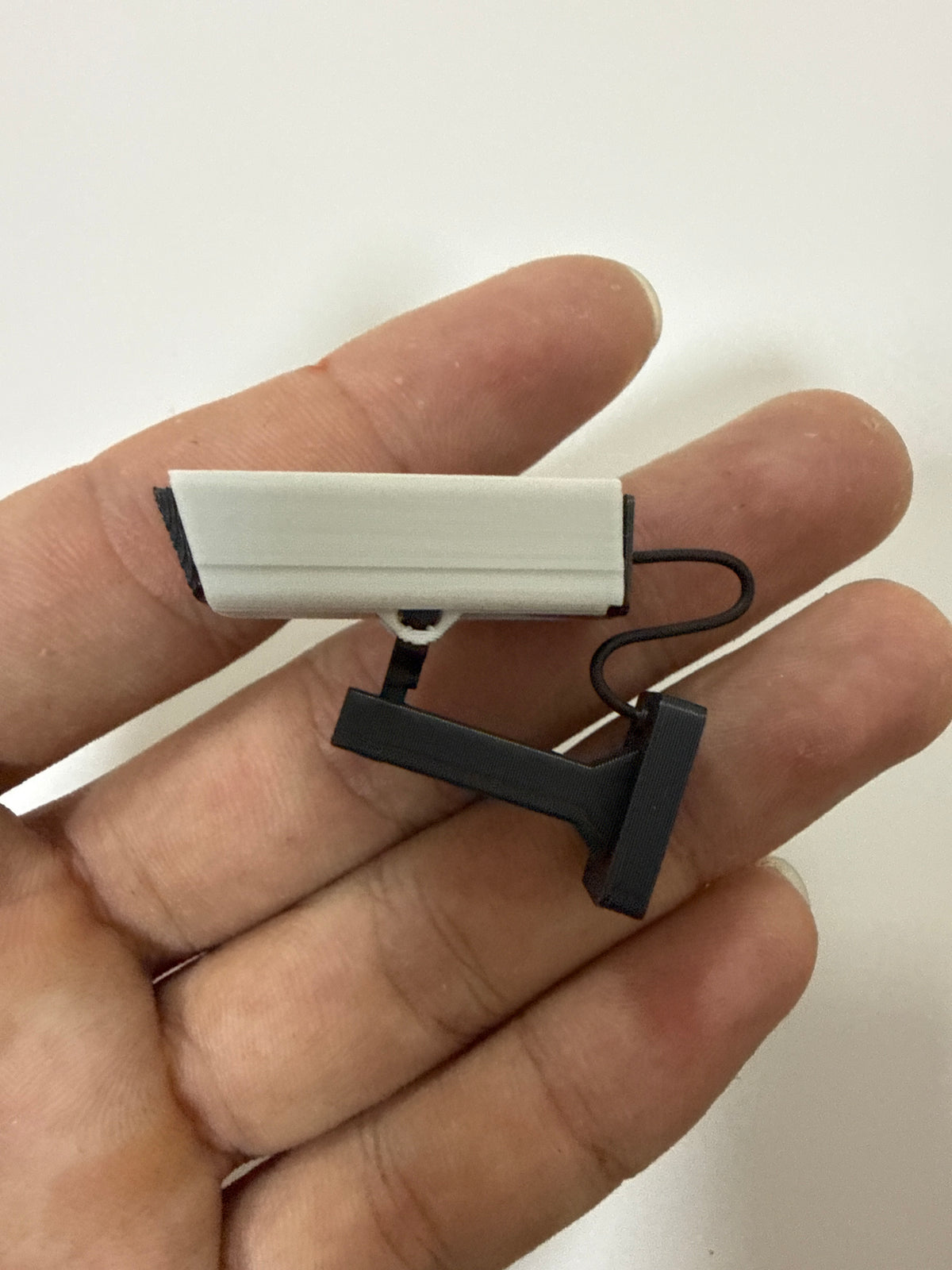 Lily minis-dollhouse Mini monitoring