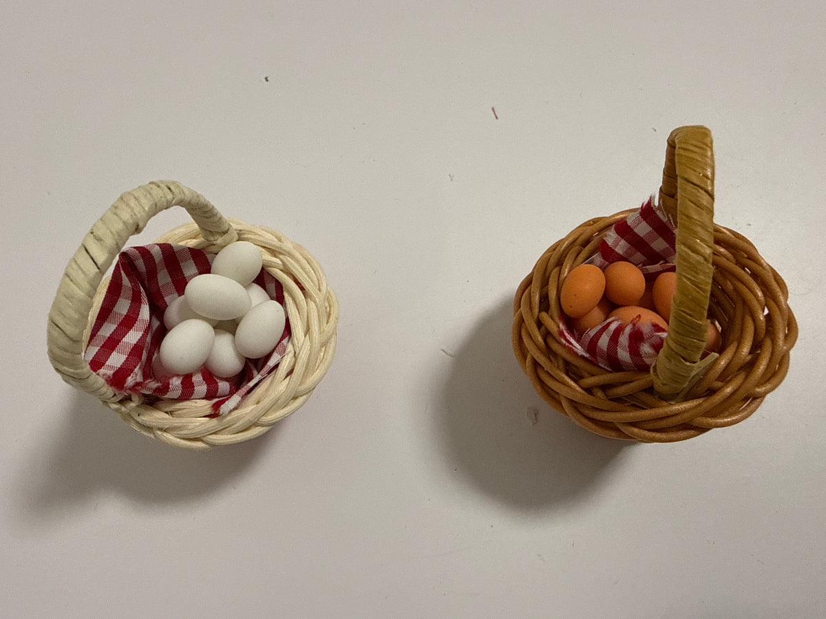 Lily minis-dollhouse Egg basket Random styles