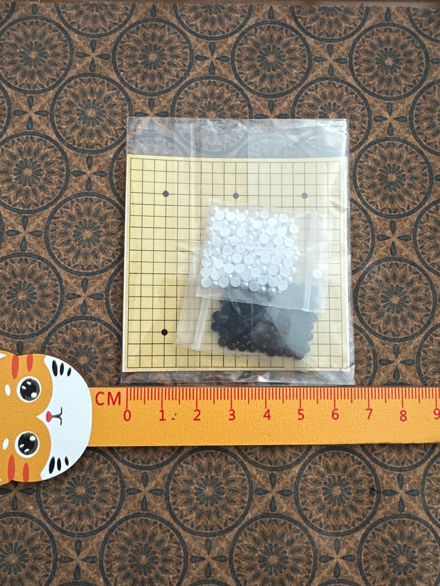 Lily minis-dollhouse miniature Backgammon set