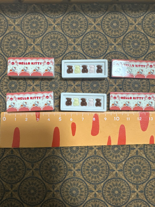 Lily minis-dollhouse miniature HK Chocolate set
