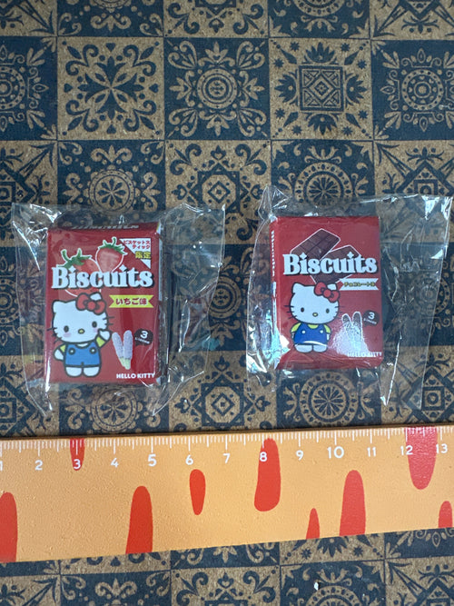 Lily minis-dollhouse miniature HK Biscuit