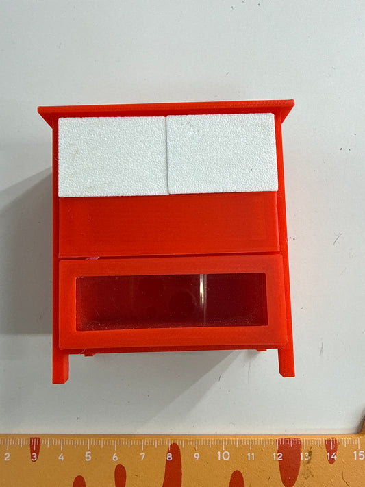 Lily minis-dollhouse Red savings cabinet