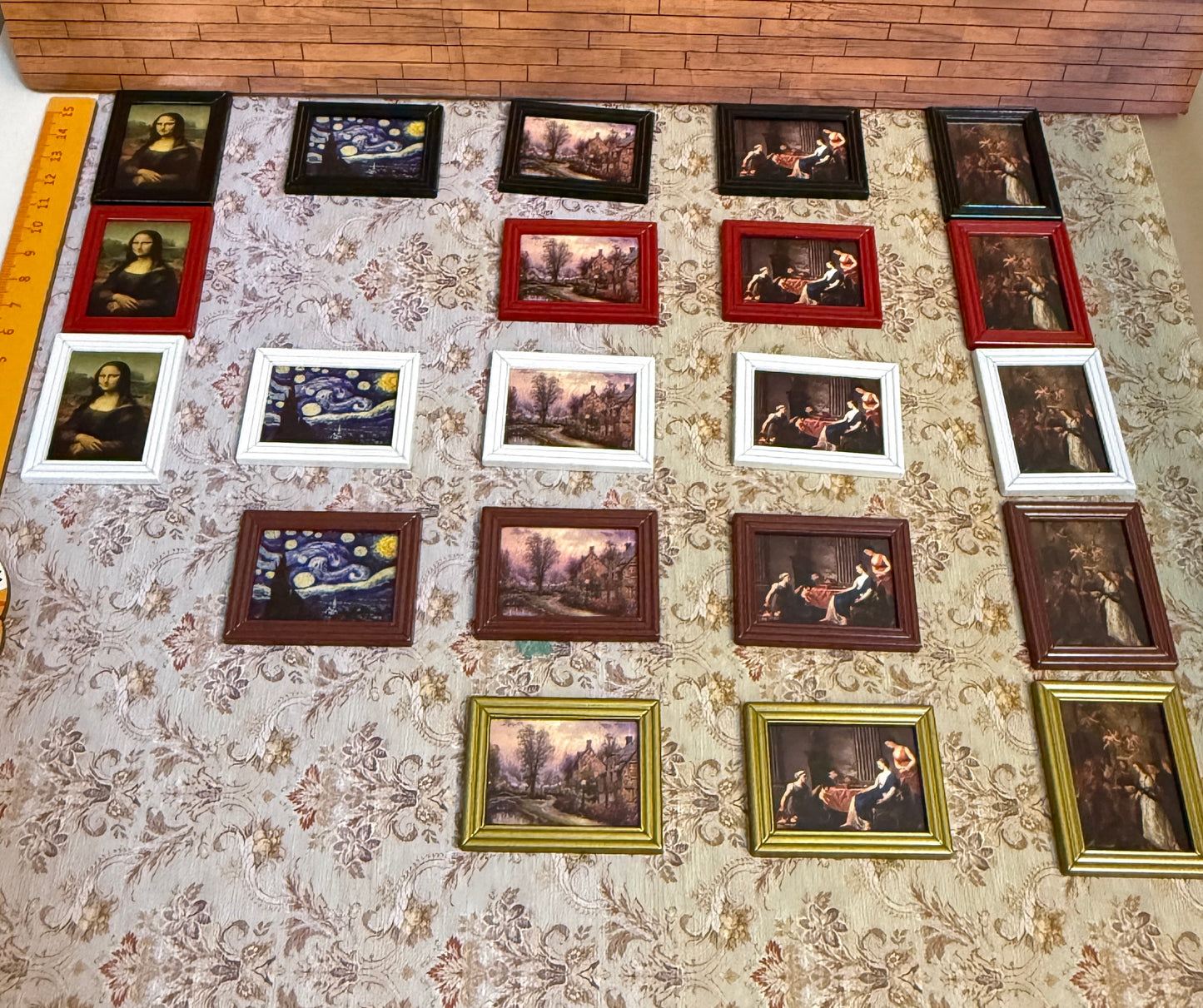 Lily minis-dollhouse miniature vintage painting