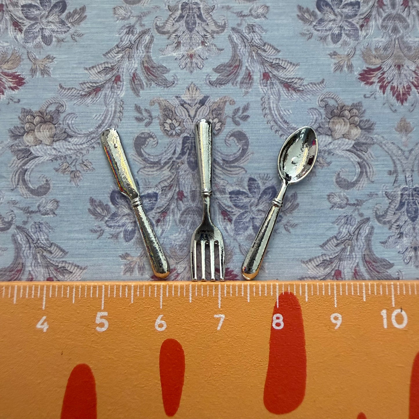 Lily minis-dollhouse miniature silverware sets