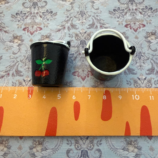 Lily minis-dollhouse miniature metal bucket black cherry