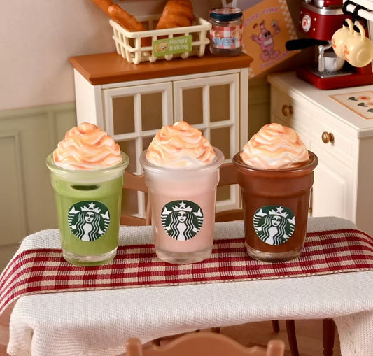 Lily minis-dollhouse miniature SB shaker