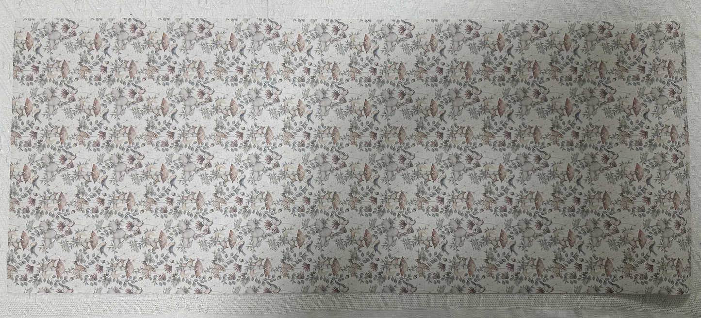 Lily minis-dollhouse Wallpaper