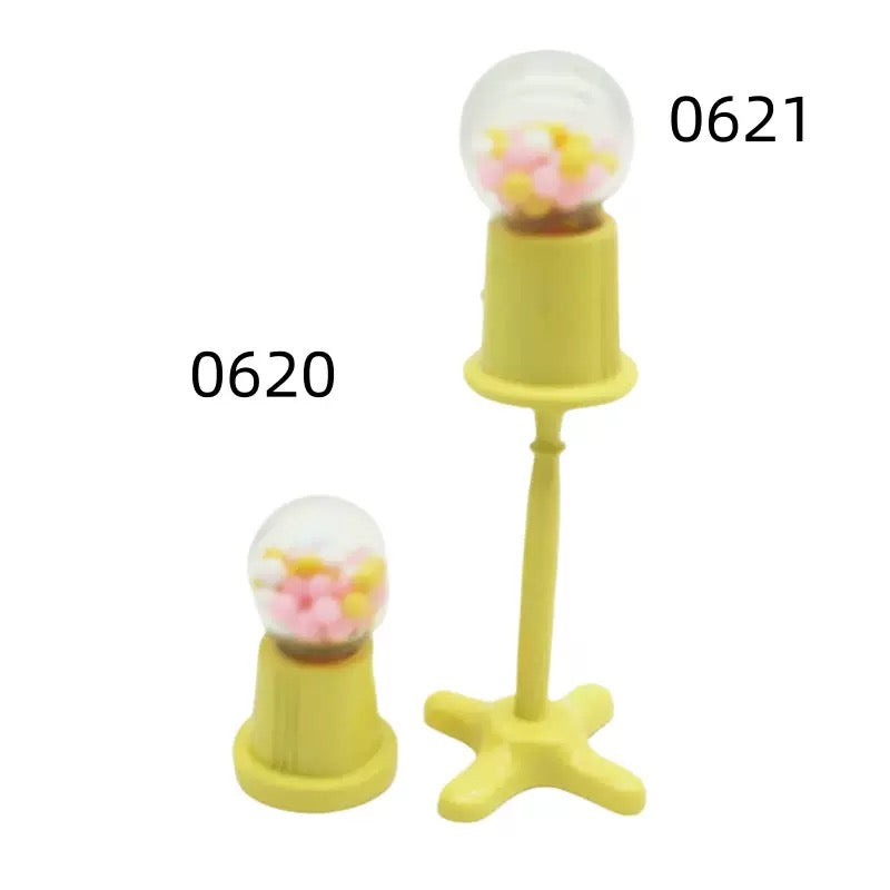 Lily minis-dollhouse miniature Metal gumball machine