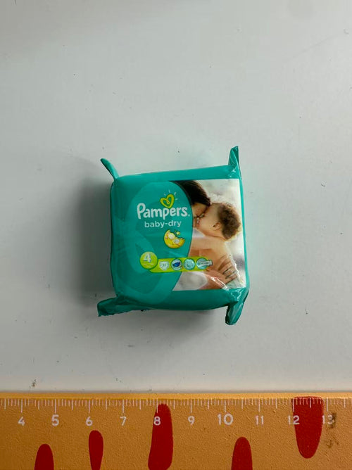 Lily minis-dollhouse miniature baby Pamper