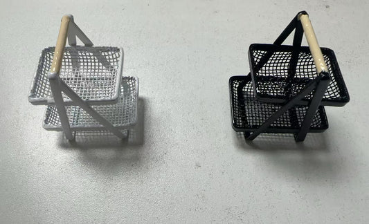 Lily minis-dollhouse Ironwork fruit basket