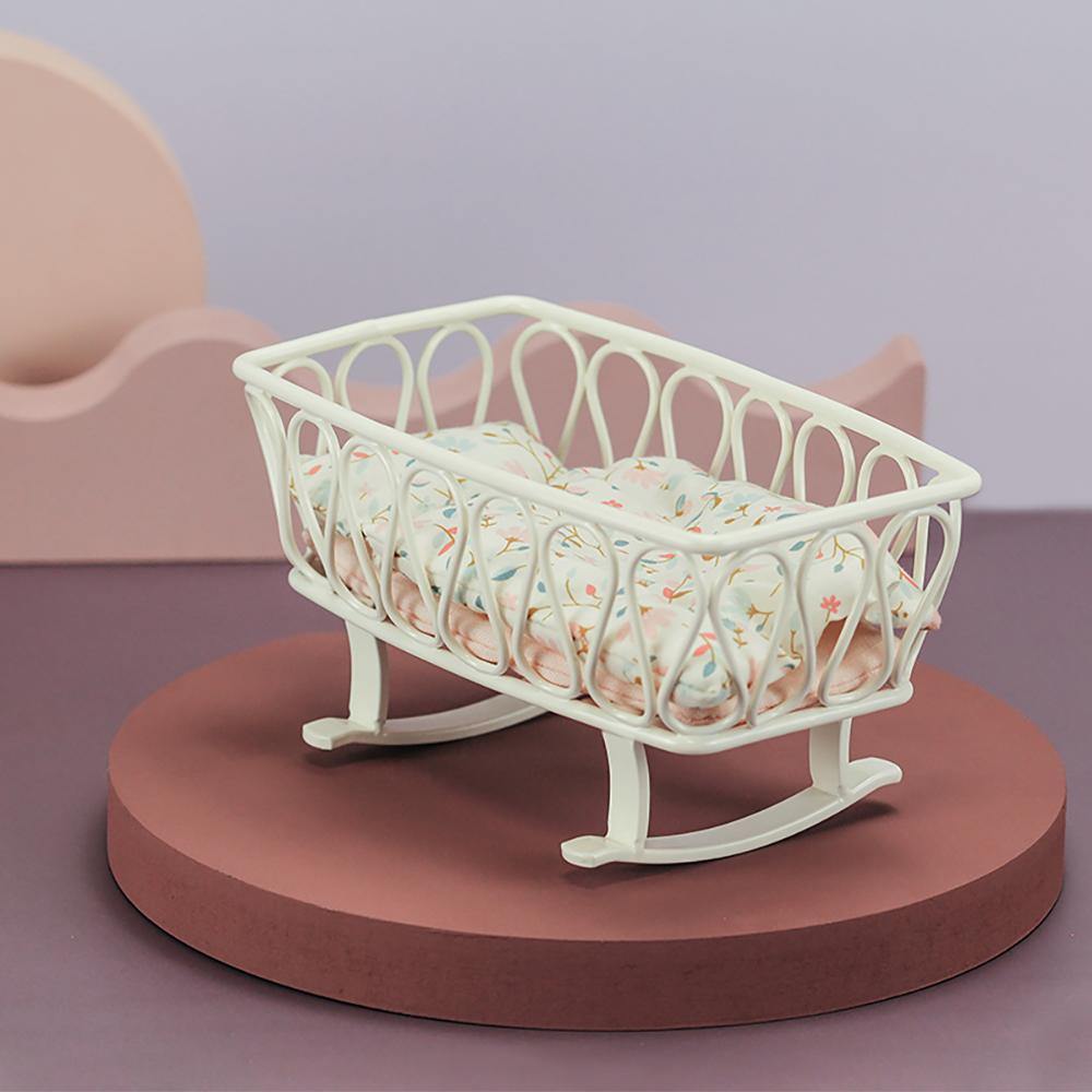 Baby's Cradle Dollhouse-Pink 1/6 Scale for 1/12 Dolls Dollhouse Miniature