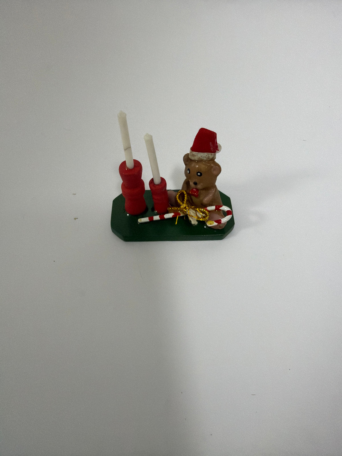 Lily minis-dollhouse miniature Christmas-themed candlestick