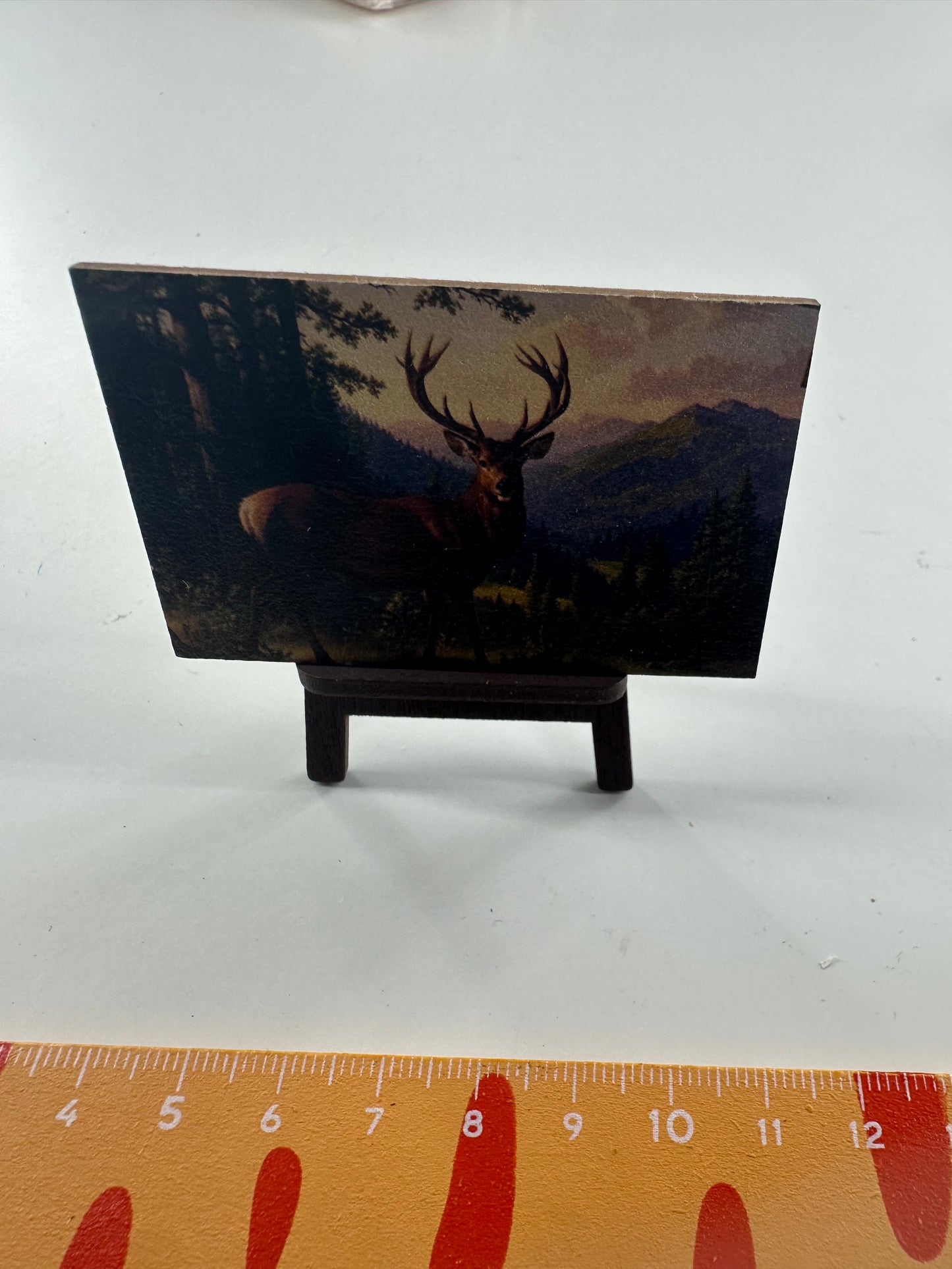 Lily minis-dollhouse painting