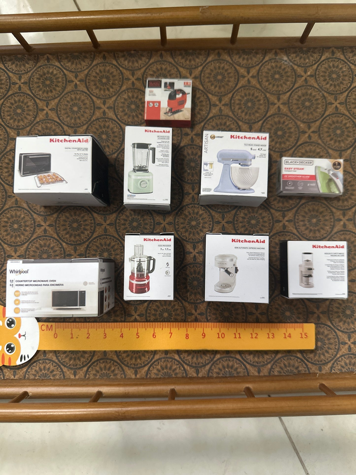 Lily minis-dollhouse miniature Domestic appliances